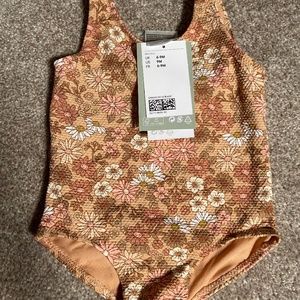 Bathing suit